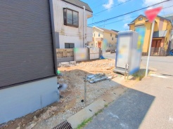 市川市曽谷３丁目