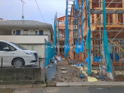 市川市湊新田2丁目