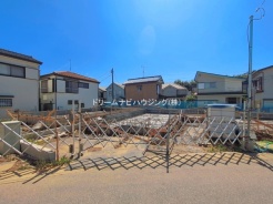 市川市下貝塚3丁目